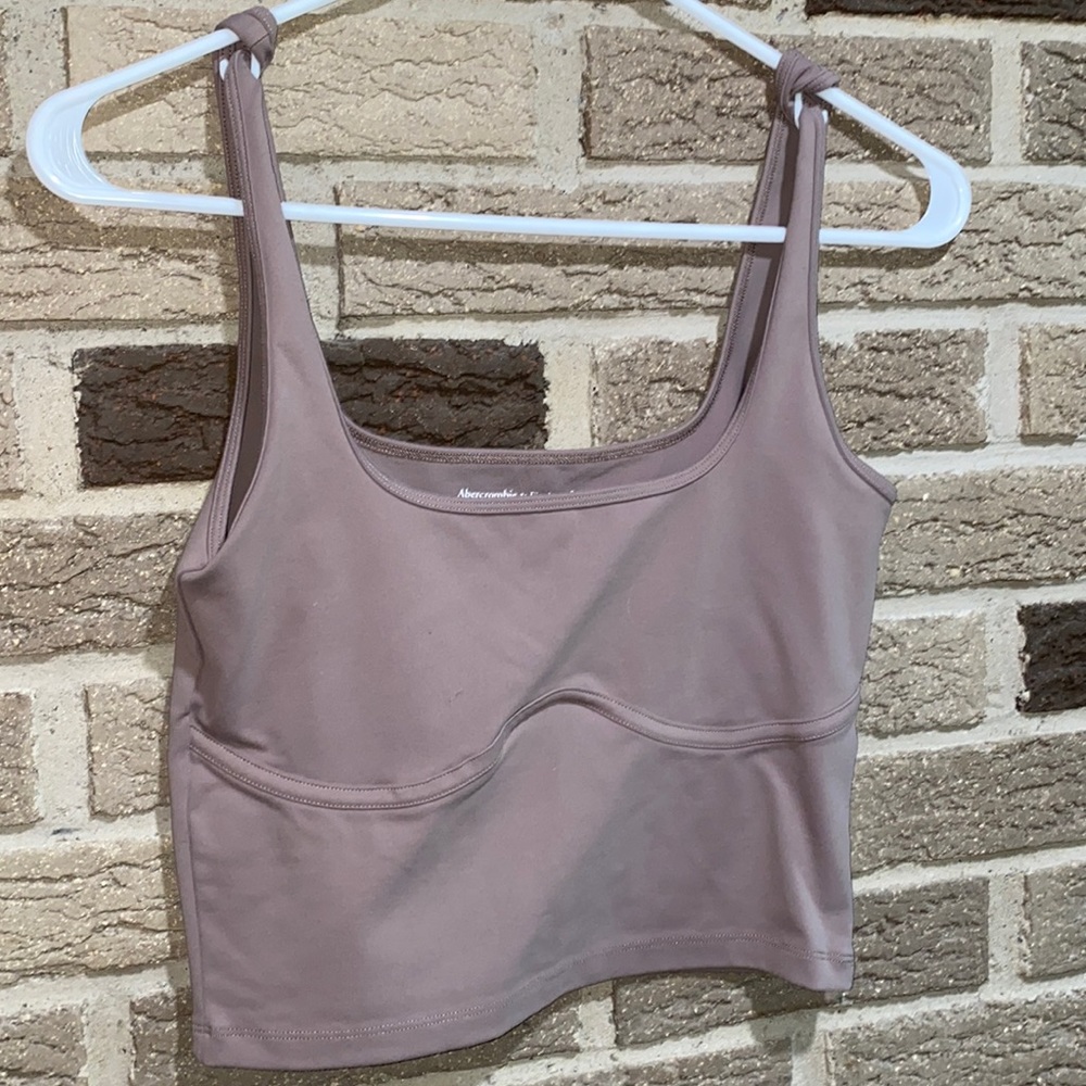 A&F crop top